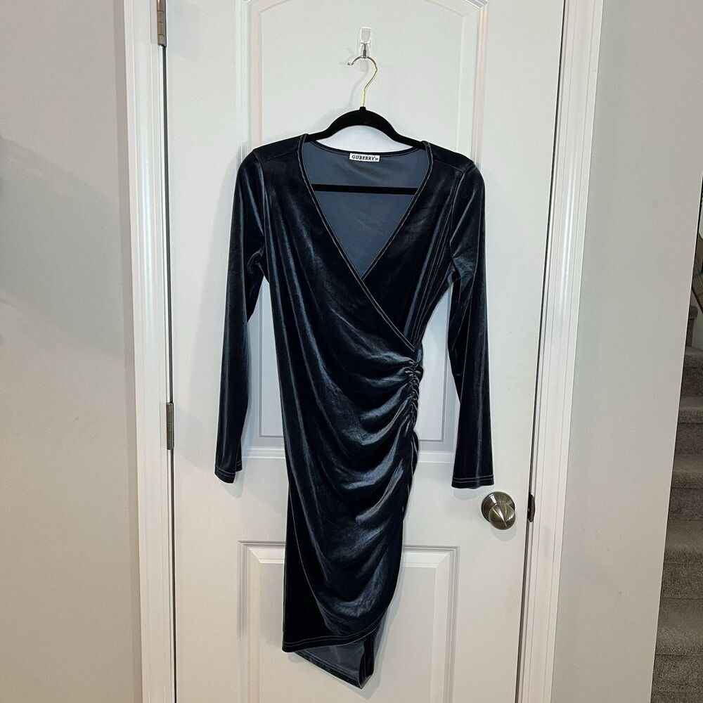 Guberry Women’s  Dress  Bodycon Velour Medium Prom Homecoming Wedding